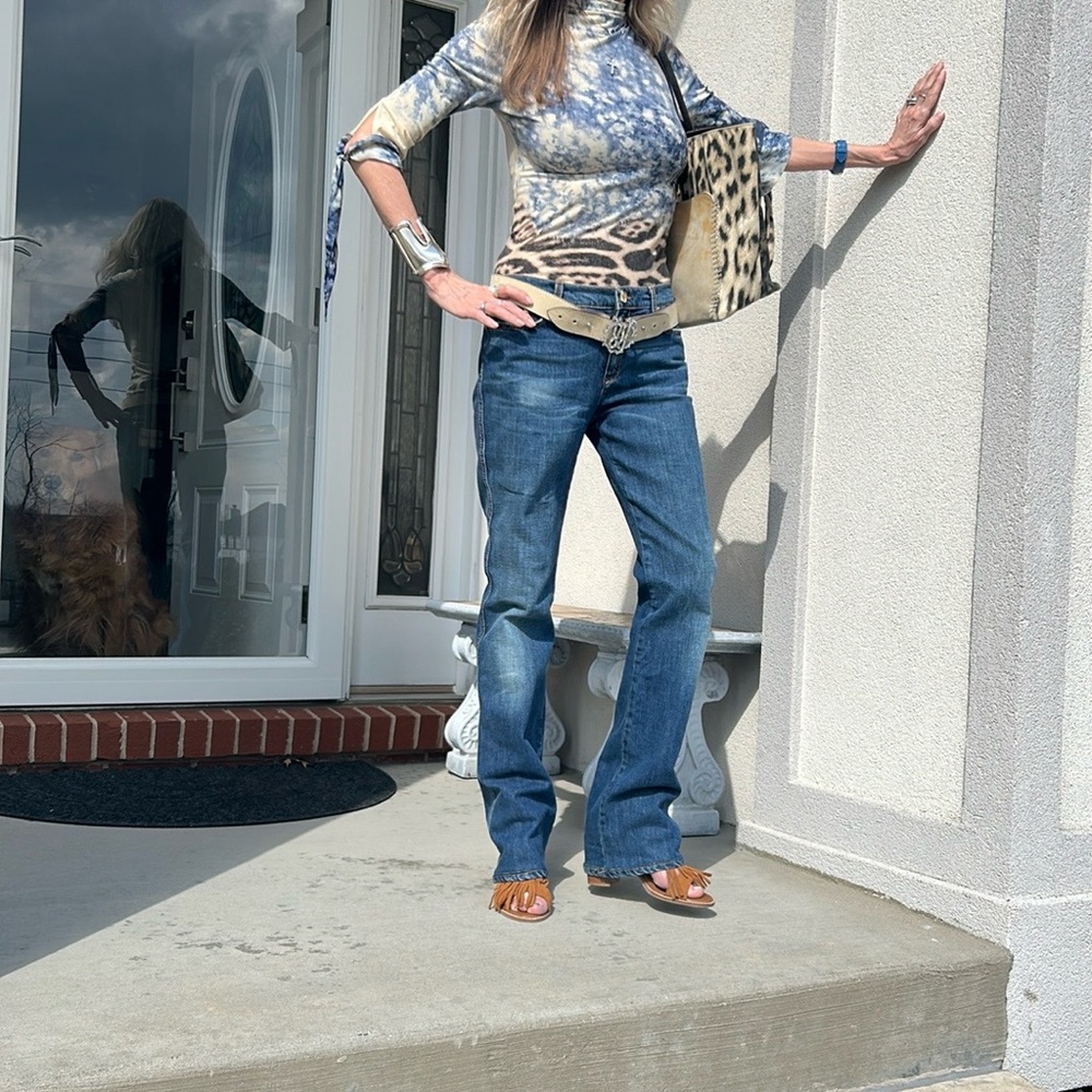 Roberto Cavalli, vintage Stylish Blue and Cream Women's Top - Picture 15 of 15